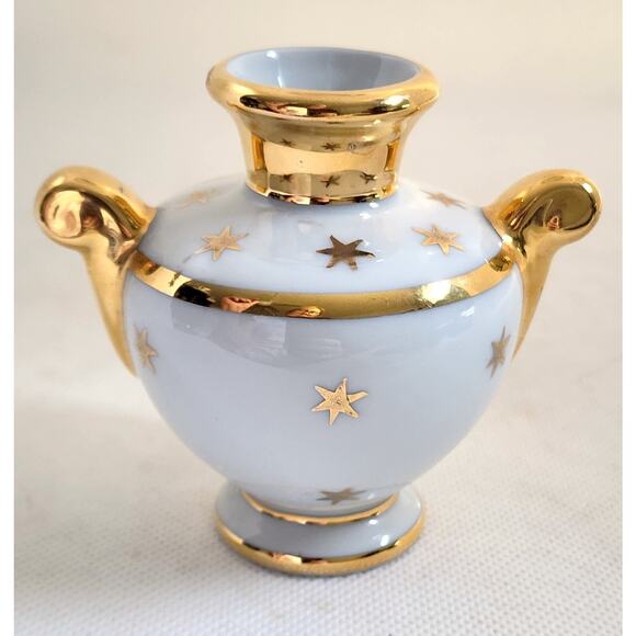 SMALL DECORATIVE VASE-LIMOGES-FRANCE-Porcelain-White-Gold Trim-Couple Image-Sml - Picture 6 of 11